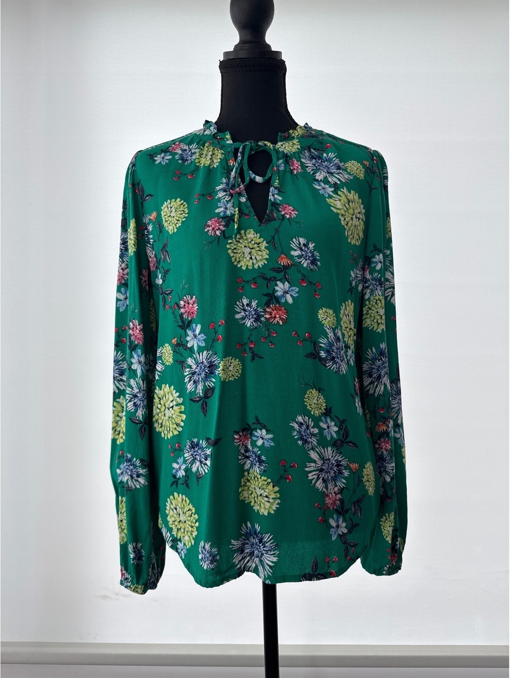 LOFT Womens Small Green Floral Blouse Tie Neck Ruffle Long Sleeve Boho Top